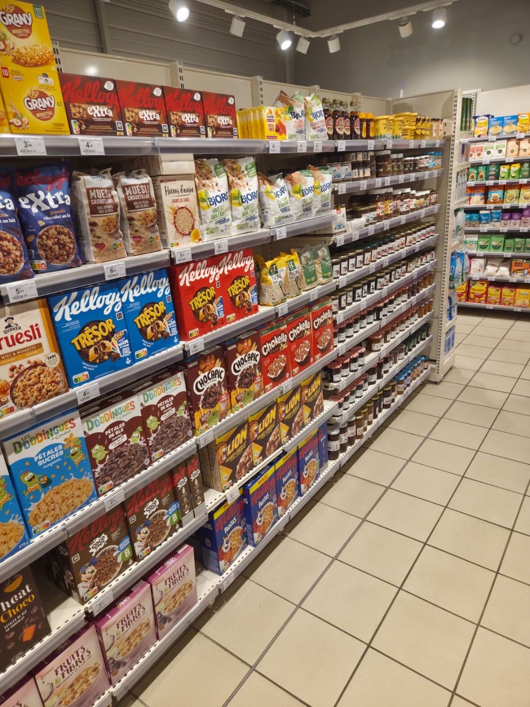 Rayon épicerie 1